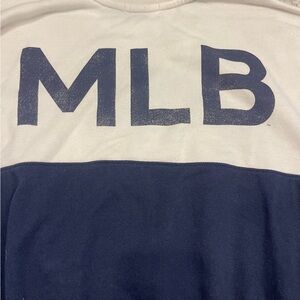 MLB Cropped sweatshirt